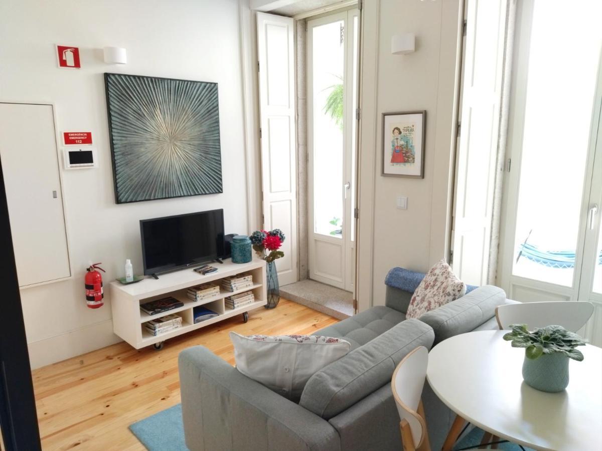 Santa Catarina Patio Apartment - With Washer Machine Porto Bagian luar foto