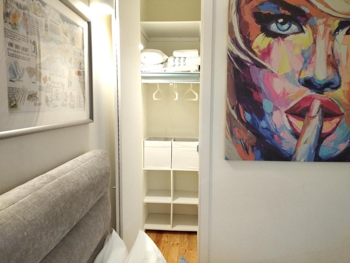 Santa Catarina Patio Apartment - With Washer Machine Porto Bagian luar foto