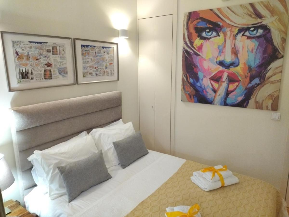 Santa Catarina Patio Apartment - With Washer Machine Porto Bagian luar foto