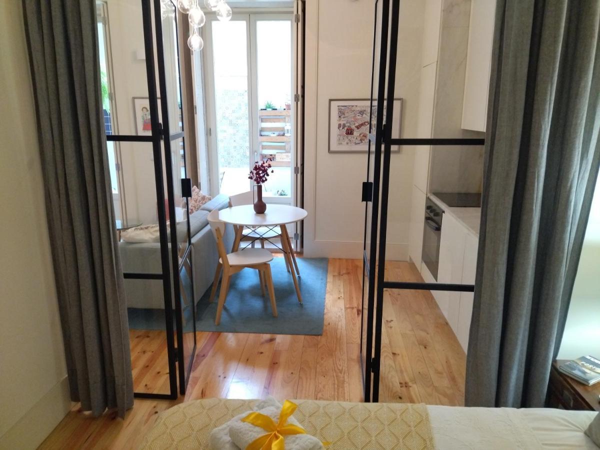 Santa Catarina Patio Apartment - With Washer Machine Porto Bagian luar foto