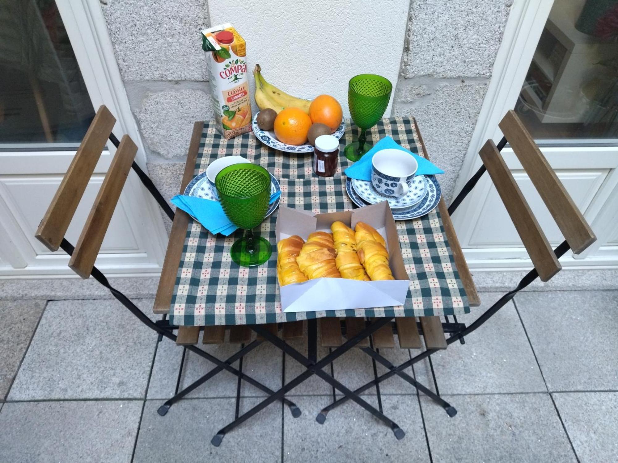 Santa Catarina Patio Apartment - With Washer Machine Porto Bagian luar foto